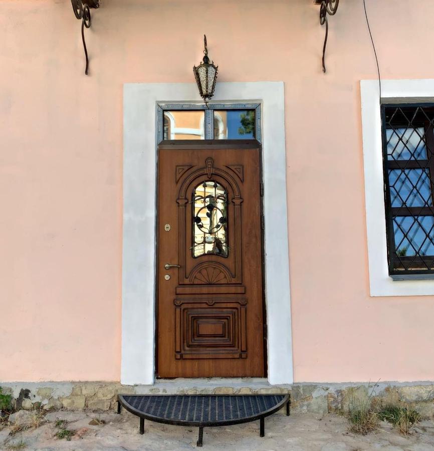 Luxury_Loft Lägenhet Kamjanets-Podilskyj Exteriör bild
