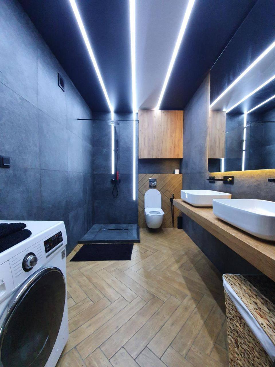 Luxury_Loft Lägenhet Kamjanets-Podilskyj Exteriör bild